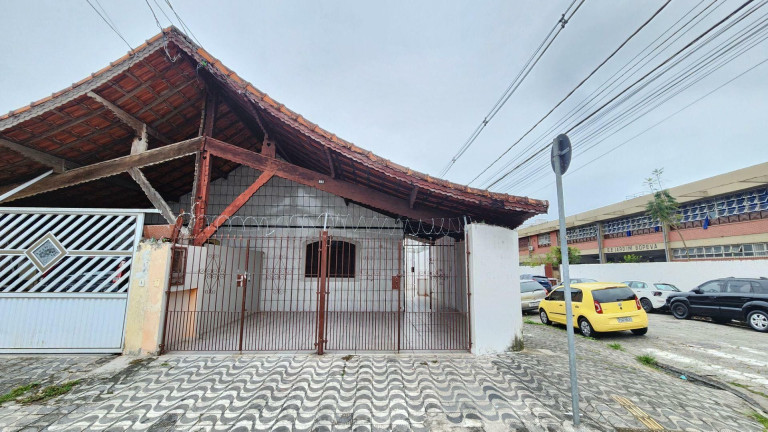 Imagem Casa com 2 Quartos à Venda, 55 m² em Ocian - Praia Grande