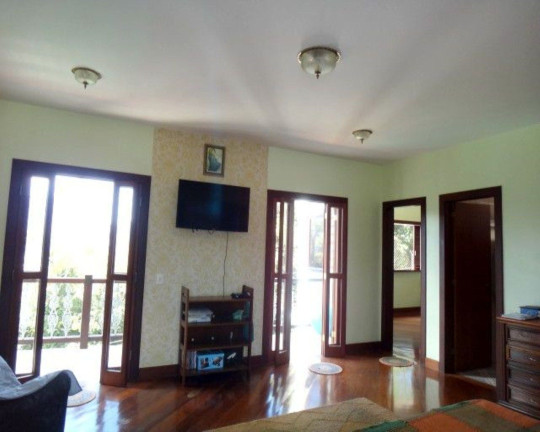 Imagem Casa com 3 Quartos à Venda, 460 m² em Golfe - Teresópolis