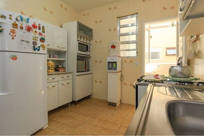 Imagem Apartamento com 2 Quartos à Venda, 81 m² em Petrópolis - Porto Alegre Imagem Apartamento com 2 Quartos à Venda, 81 m² em Petrópolis - Porto Alegre