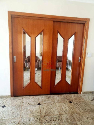 Imagem Casa com 3 Quartos à Venda, 360 m² em Granville Parque Residencial - Londrina Imagem Casa com 3 Quartos à Venda, 360 m² em Granville Parque Residencial - Londrina