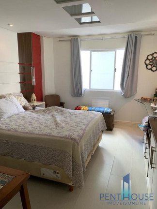 Imagem Apartamento com 3 Quartos à Venda, 151 m² em Centro - Balneário Camboriú Imagem Apartamento com 3 Quartos à Venda, 151 m² em Centro - Balneário Camboriú