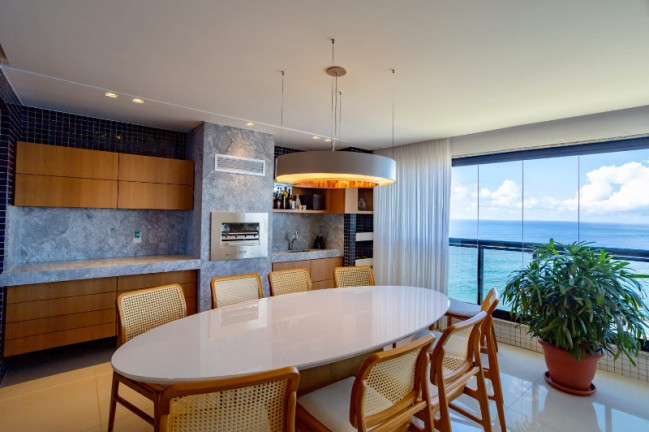 Imagem Imóvel com 4 Quartos à Venda, 330 m² em Barra - Salvador Imagem Imóvel com 4 Quartos à Venda, 330 m² em Barra - Salvador