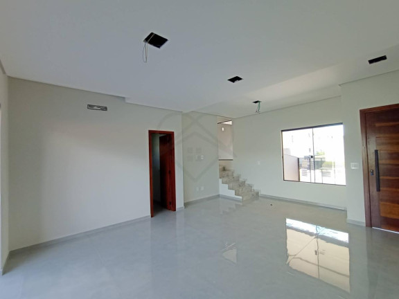 Imagem Sobrado com 3 Quartos à Venda, 115 m²