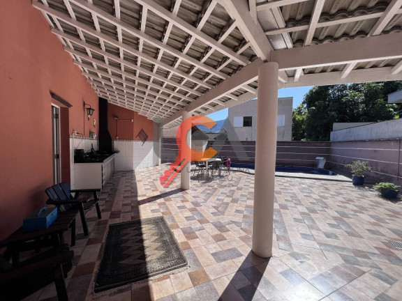 Imagem Sobrado com 3 Quartos à Venda, 240 m² em Martim De Sá - Caraguatatuba Imagem Sobrado com 3 Quartos à Venda, 240 m² em Martim De Sá - Caraguatatuba