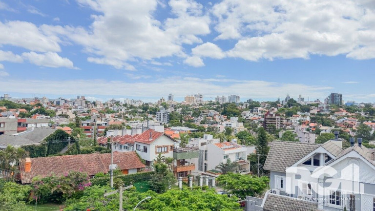 Imagem Casa com 4 Quartos à Venda, 282 m² em Chácara Das Pedras - Porto Alegre