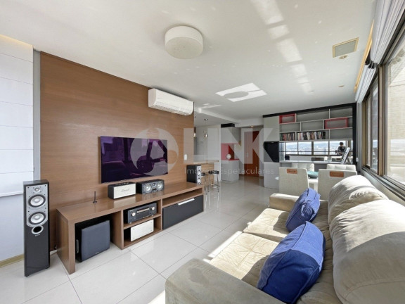 Imagem Apartamento com 3 Quartos à Venda, 95 m² em Independência - Porto Alegre Imagem Apartamento com 3 Quartos à Venda, 95 m² em Independência - Porto Alegre
