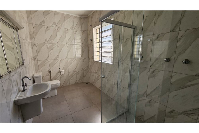 Imagem Casa com 3 Quartos à Venda,  em Mirandópolis - São Paulo