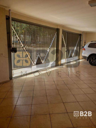 Casa com 4 Quartos à Venda, 367 m² em Vila Gimenes - Bauru