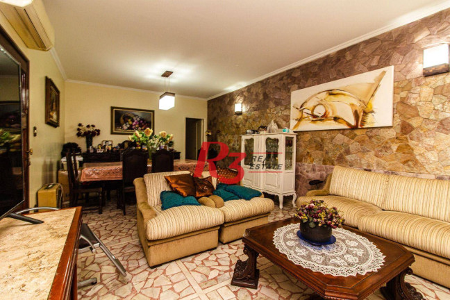 Imagem Sobrado com 3 Quartos à Venda, 280 m² em Gonzaga - Santos Imagem Sobrado com 3 Quartos à Venda, 280 m² em Gonzaga - Santos