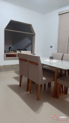Imagem Casa com 4 Quartos à Venda, em Cidade Jardim - Jacareí Imagem Casa com 4 Quartos à Venda, em Cidade Jardim - Jacareí