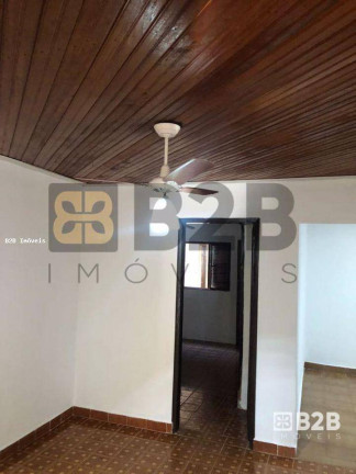 Imagem Casa com 3 Quartos à Venda, 163 m² em Núcleo Residencial Presidente Geisel - Bauru Imagem Casa com 3 Quartos à Venda, 163 m² em Núcleo Residencial Presidente Geisel - Bauru