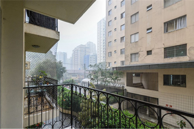 Imagem Apartamento com 3 Quartos à Venda, 161 m² em Moema - São Paulo