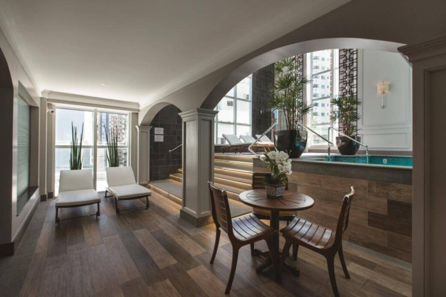 Imagem Apartamento com 3 Quartos à Venda, 167 m² em Centro - Balneário Camboriú
