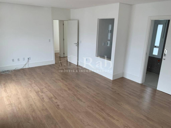 Imagem Cobertura com 3 Quartos à Venda, 335 m² em Centro - Balneário Camboriú Imagem Cobertura com 3 Quartos à Venda, 335 m² em Centro - Balneário Camboriú
