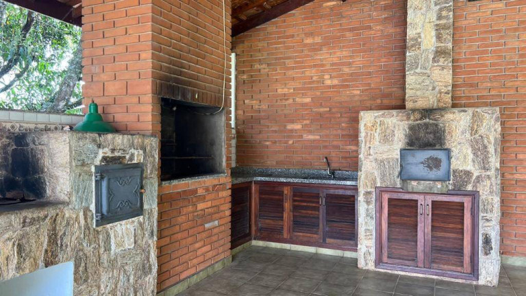 Imagem Casa com 3 Quartos à Venda,  em Jardim Estância Brasil - Atibaia