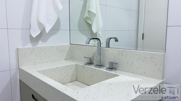 Imagem Apartamento com 4 Quartos à Venda, 240 m² em Centro - Balneário Camboriú Imagem Apartamento com 4 Quartos à Venda, 240 m² em Centro - Balneário Camboriú