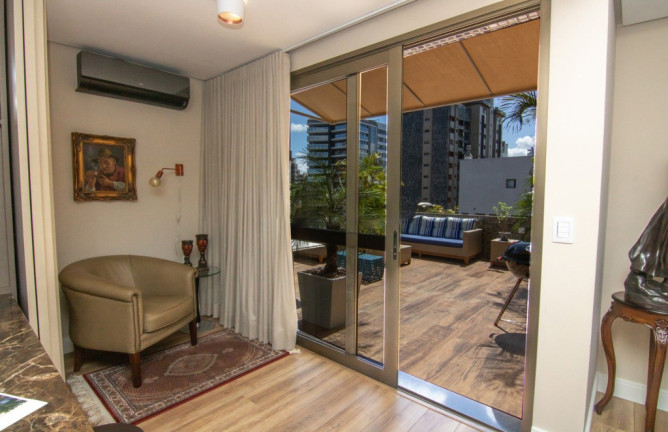 Imagem Imóvel com 3 Quartos à Venda,  em Bela Vista - Porto Alegre