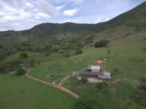 Imagem Fazenda à Venda, 90 m² em Zona Rural - Santa Rita Do Sapucaí