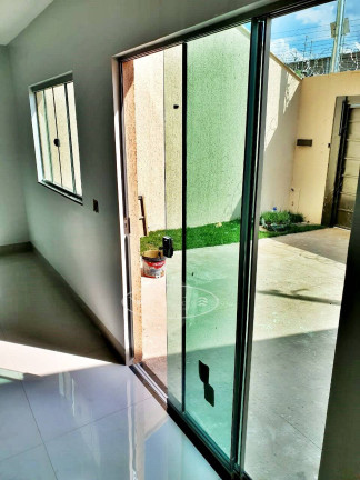 Imagem Casa com 3 Quartos à Venda, 122 m² em Moinho Dos Ventos - Goiânia Imagem Casa com 3 Quartos à Venda, 122 m² em Moinho Dos Ventos - Goiânia