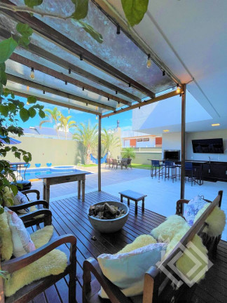 Casa com 3 Quartos para Temporada, 330 m² em Jurerê Internacional - Florianópolis