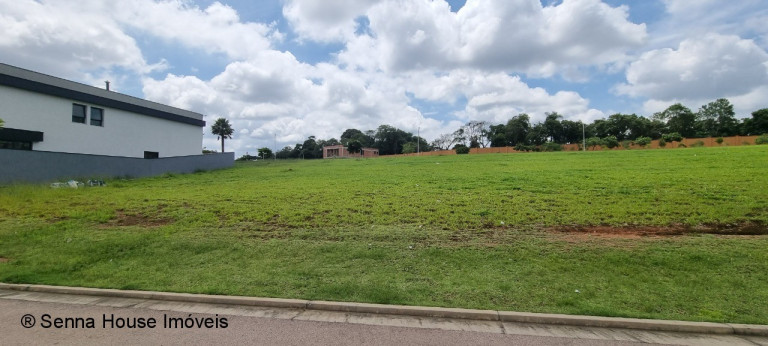 Terreno à Venda, 517 m² em Vila Nova Esperia - Jundiaí