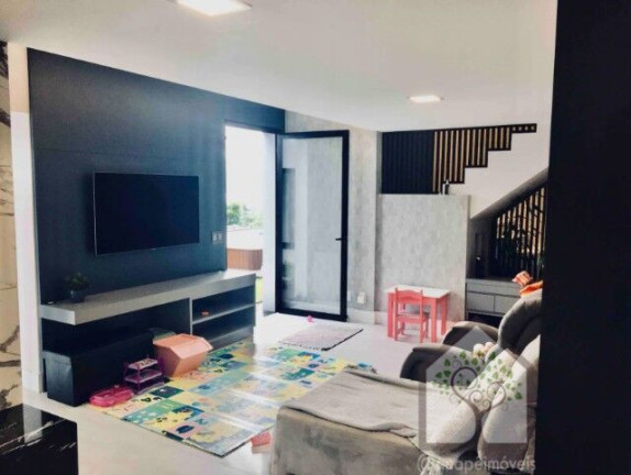 Imagem Casa com 4 Quartos à Venda, 287 m² em Trindade - Florianópolis Imagem Casa com 4 Quartos à Venda, 287 m² em Trindade - Florianópolis