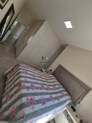 Imagem Casa de Condomínio com 3 Quartos à Venda, 167 m²