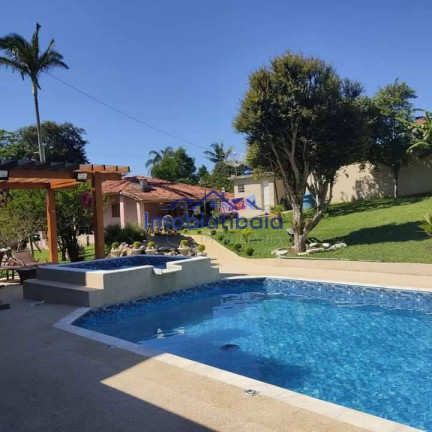 Imagem Chácara com 4 Quartos à Venda, 1.140 m² em Bacci - Bragança Paulista Imagem Chácara com 4 Quartos à Venda, 1.140 m² em Bacci - Bragança Paulista