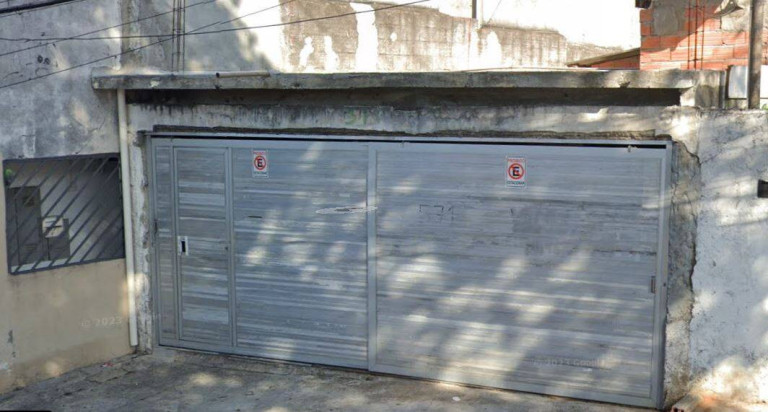 Casa com 2 Quartos à Venda,  em Campanario - Diadema