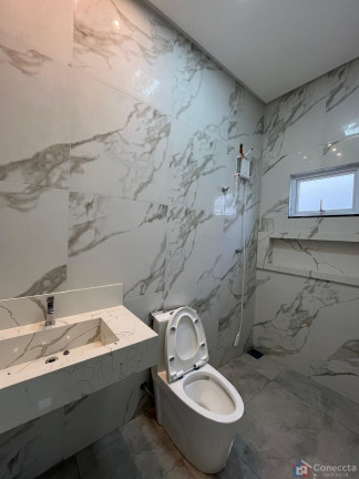Imagem Casa com 3 Quartos à Venda, 210 m² em Afonso Queiroz - Patos De Minas