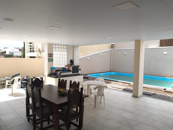 Imagem Casa com 3 Quartos à Venda, 160 m² em São Judas - Itajaí Imagem Casa com 3 Quartos à Venda, 160 m² em São Judas - Itajaí