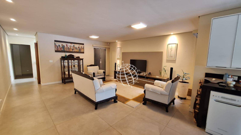 Casa com 3 Quartos à Venda, 192 m² em Recreio Maristela - Atibaia
