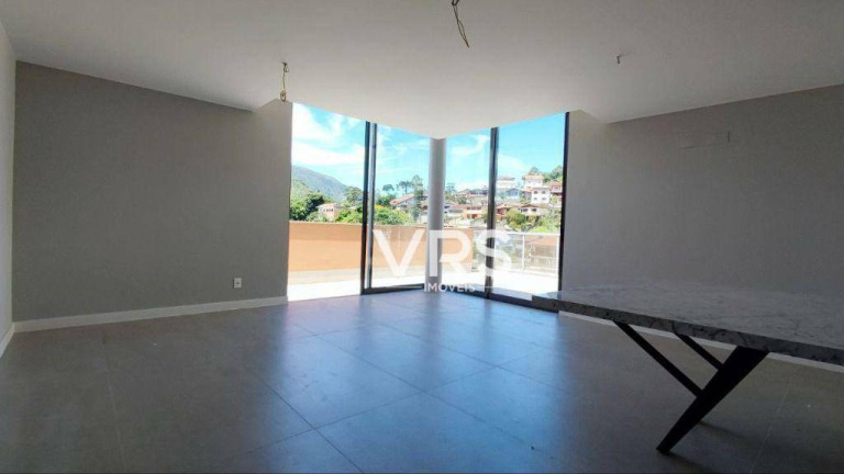 Imagem Cobertura com 3 Quartos à Venda, 208 m² em Agriões - Teresópolis Imagem Cobertura com 3 Quartos à Venda, 208 m² em Agriões - Teresópolis