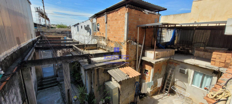 Imagem Casa com 12 Quartos à Venda, 462 m² em Engenho De Dentro - Rio De Janeiro Imagem Casa com 12 Quartos à Venda, 462 m² em Engenho De Dentro - Rio De Janeiro