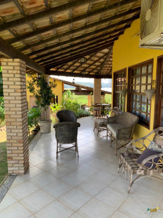 Imagem Casa com 3 Quartos à Venda, 250 m² em Ibitioca - Campos Dos Goytacazes