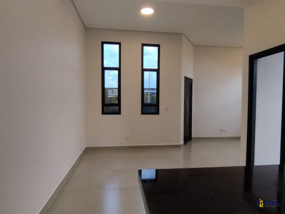 Imagem Casa com 3 Quartos à Venda, 200 m² em Bora Bora - Porto Feliz Imagem Casa com 3 Quartos à Venda, 200 m² em Bora Bora - Porto Feliz