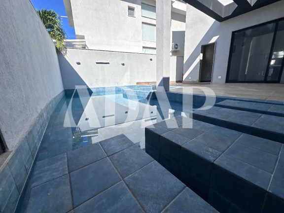 Imagem Casa com 4 Quartos à Venda, 450 m² em Recreio Dos Bandeirantes - Rio De Janeiro Imagem Casa com 4 Quartos à Venda, 450 m² em Recreio Dos Bandeirantes - Rio De Janeiro