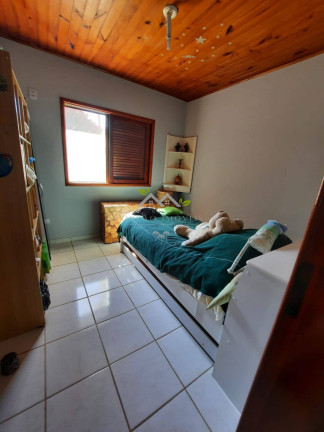 Imagem Casa com 5 Quartos à Venda, 212 m² em São Bento Do Sapucaí - Campos Do Jordão Imagem Casa com 5 Quartos à Venda, 212 m² em São Bento Do Sapucaí - Campos Do Jordão