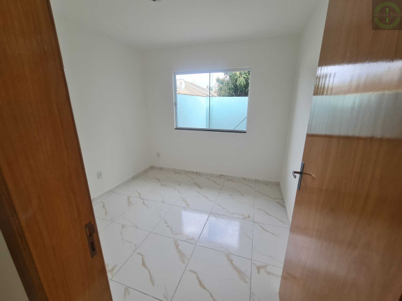 Imagem Casa com 2 Quartos à Venda, 58 m² em Cara Cara - Ponta Grossa Imagem Casa com 2 Quartos à Venda, 58 m² em Cara Cara - Ponta Grossa