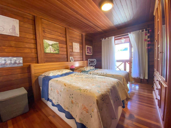 Imagem Casa com 3 Quartos à Venda, 237 m² em Albuquerque - Teresópolis Imagem Casa com 3 Quartos à Venda, 237 m² em Albuquerque - Teresópolis