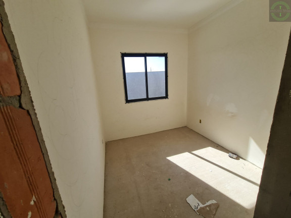 Imagem Casa com 3 Quartos à Venda, 91 m² em Uvaranas - Ponta Grossa