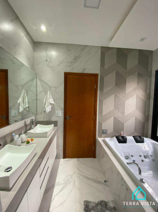 Imagem Casa de Condomínio com 3 Quartos à Venda, 255 m² Imagem Casa de Condomínio com 3 Quartos à Venda, 255 m²