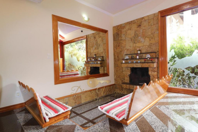 Imagem Casa com 5 Quartos à Venda, 985 m² em Parque Do Imbui - Teresópolis Imagem Casa com 5 Quartos à Venda, 985 m² em Parque Do Imbui - Teresópolis