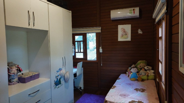 Imagem Sobrado com 3 Quartos à Venda,  em Praia Do Estaleiro - Balneário Camboriú