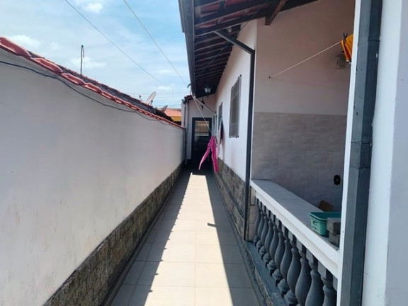 Imagem Casa com 3 Quartos à Venda, 208 m² em Santana - Pindamonhangaba