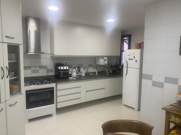 Imagem Apartamento com 3 Quartos à Venda, 140 m² em Praia Da Costa - Vila Velha Imagem Apartamento com 3 Quartos à Venda, 140 m² em Praia Da Costa - Vila Velha