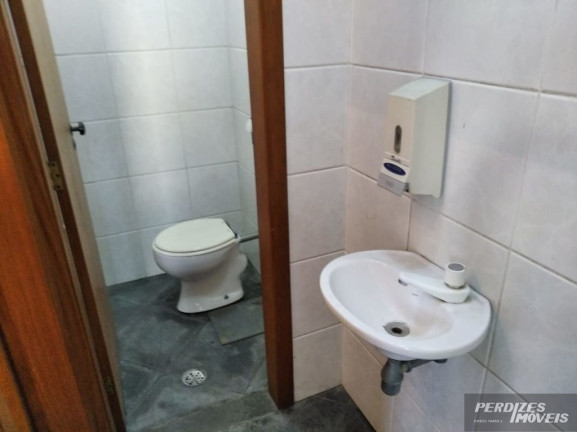Imagem Casa com 4 Quartos à Venda ou Locação, 280 m² em Perdizes - São Paulo Imagem Casa com 4 Quartos à Venda ou Locação, 280 m² em Perdizes - São Paulo