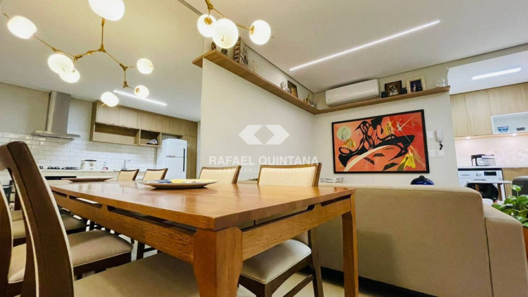 Imagem Apartamento com 1 Quarto à Venda, 51 m² em Centro - Florianópolis