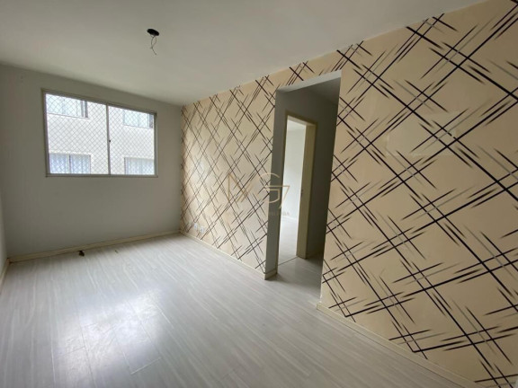 Imagem Apartamento com 2 Quartos à Venda, 50 m² em Pinheirinho - Curitiba