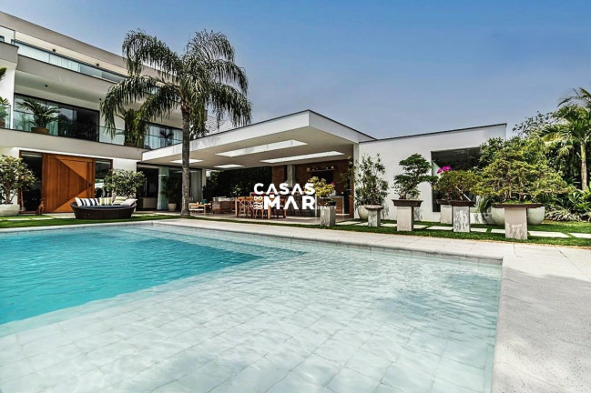 Casa com 5 Quartos à Venda, 920 m² em Barra Da Tijuca - Rio De Janeiro